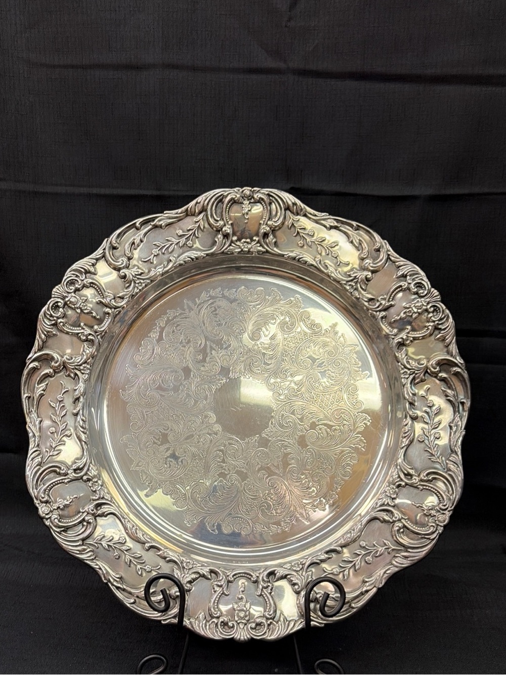 15.5” Grand Victorian By Wallace 1655 Silver Plated Serving Platter
